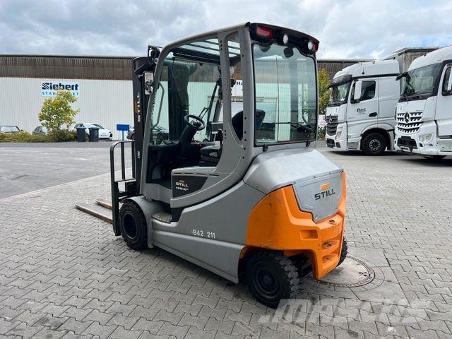 Still RX60-30L/600 / 2021 / Hubhöhe 4.6m / SS / Waage Electric forklifts