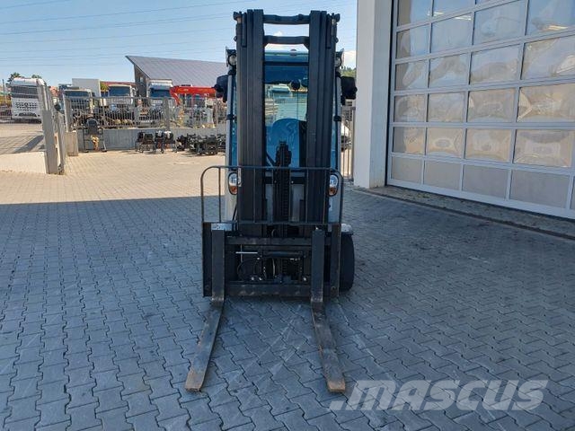 Still RX70-35 / Triplex: 4.80m / nur 2.876h! / Klima Diesel forklifts