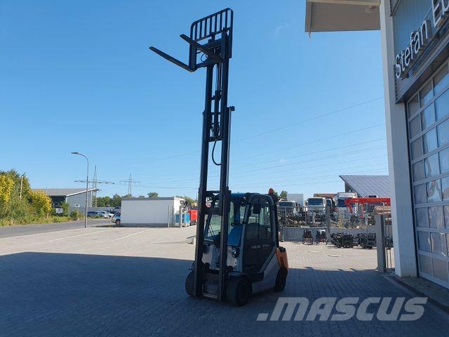 Still RX70-35 / Triplex: 4.80m / nur 2.876h! / Klima Diesel forklifts