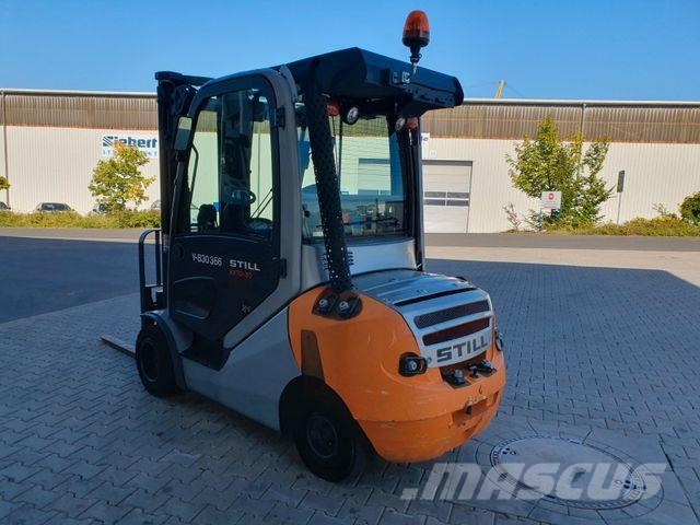 Still RX70-35 / Triplex: 4.80m / nur 2.876h! / Klima Diesel forklifts