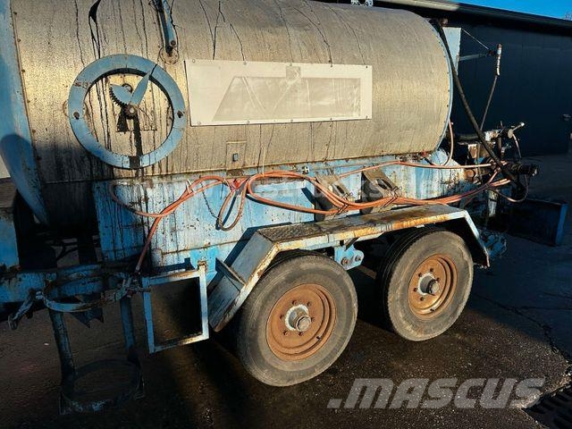 Strassmayr Schäfer TS 3000 Asphalt Tankanhänger Tankanhänger