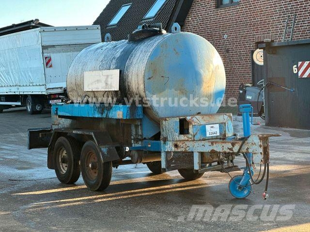 Strassmayr Schäfer TS 3000 Asphalt Tankanhänger Tankanhänger