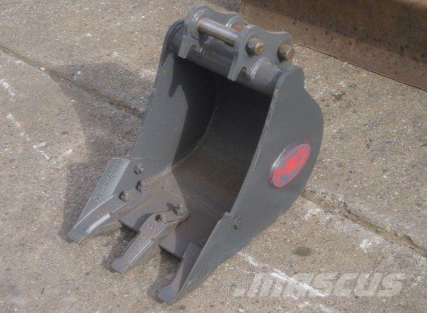 Takeuchi TB 215 R * 2x Löffel * vgl. 216 Minibagger < 7t