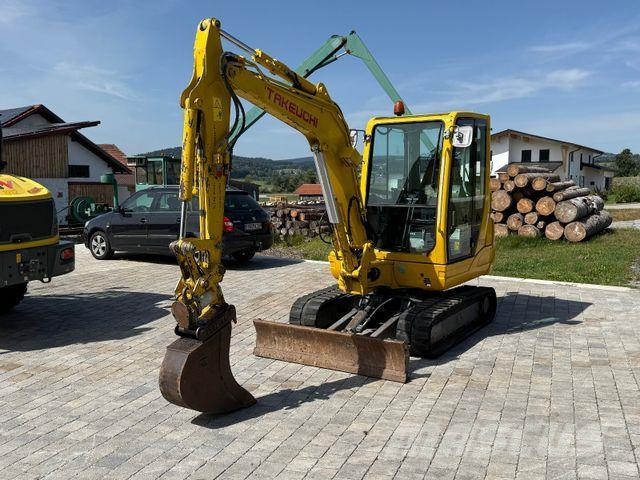 Takeuchi TB 235 Minigraafmachines < 7t