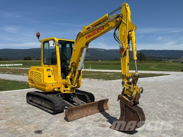 Takeuchi TB 235 Minigraafmachines < 7t