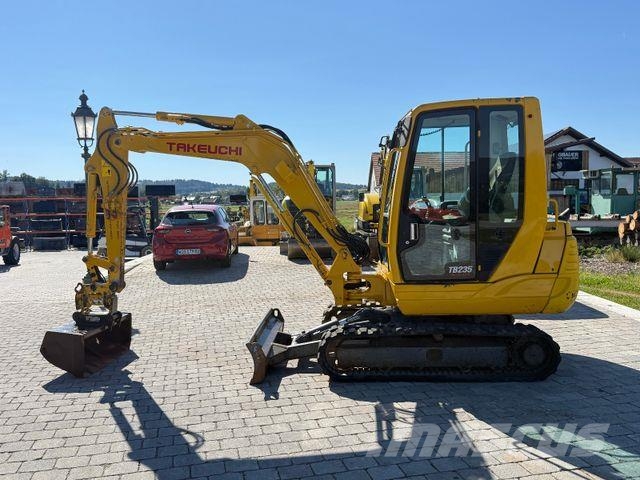 Takeuchi TB 235 mit Powertilt Mini excavators < 7t (Mini diggers)