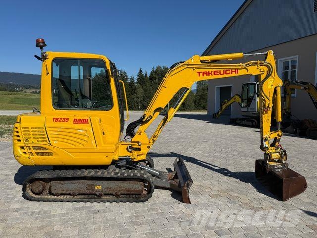 Takeuchi TB 235 mit Powertilt Mini excavators < 7t (Mini diggers)