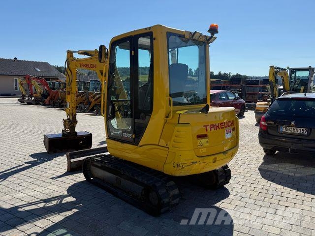 Takeuchi TB 235 mit Powertilt Mini excavators < 7t (Mini diggers)