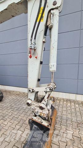 Takeuchi TB 250 - Powertilt Miniescavadeiras < 7t (Mini escavadeiras)