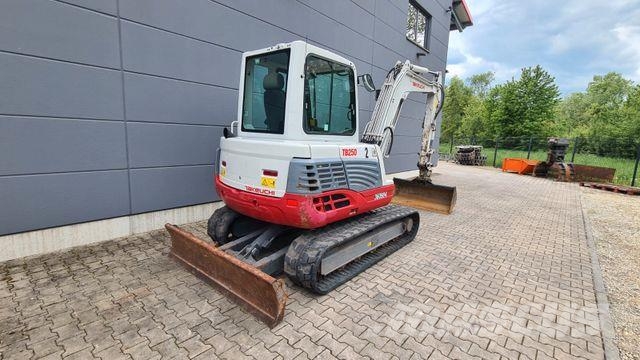 Takeuchi TB 250 - Powertilt Miniescavadeiras < 7t (Mini escavadeiras)
