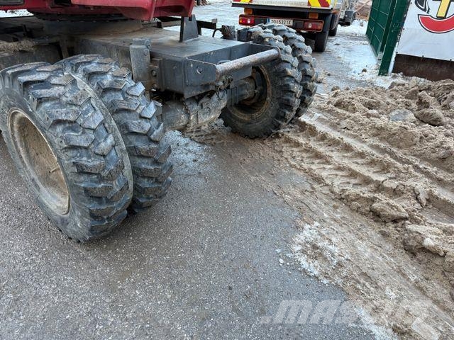 Takeuchi TB175W Lastik tekerli ekskavatörler