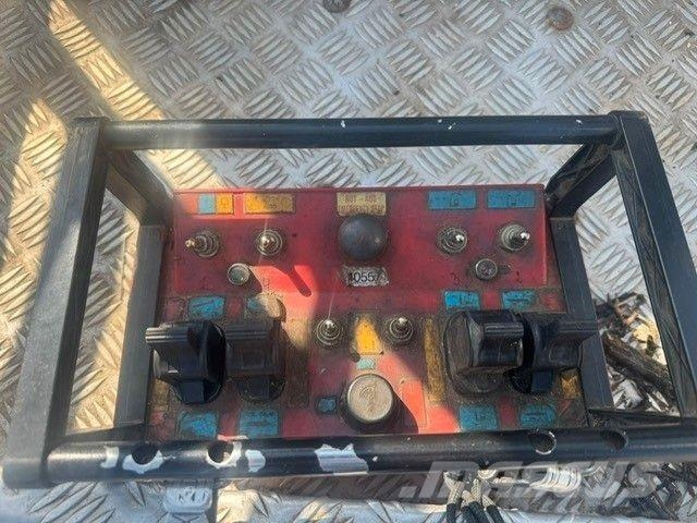 Teupen LEO 30T High lift order pickers