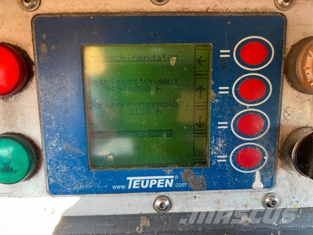 Teupen LEO 30T / 2.128h / 30m Arbeitshöhe Моторизирани платформи с ремарке