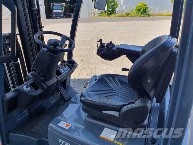 Toyota 8FBET15 / Triplex: 4.30m / nur 1.842h! / SS Електрически вилични кари-повдигачи