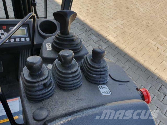 Toyota 8FBET15 / Triplex: 4.30m / nur 1.842h! / SS Електрически вилични кари-повдигачи