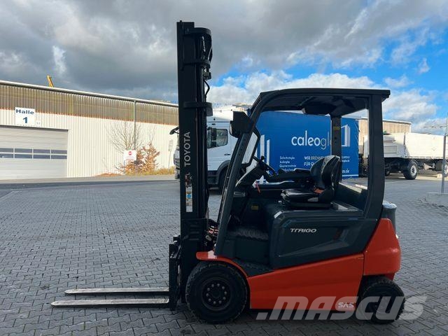 Toyota 9FBMK30T / Duplex: 3.90m / nur 317h! / SS Empilhadores eléctricos