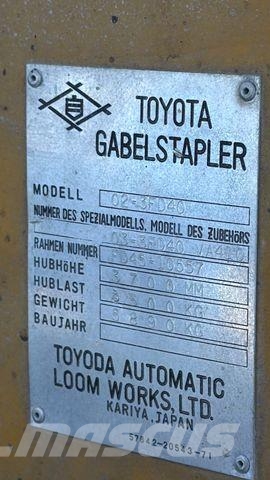 Toyota GELÄNDESTAPLER Terenski viličar