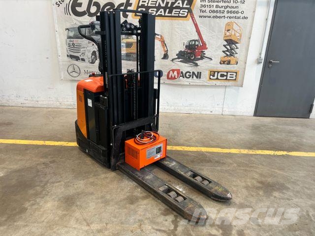Toyota SPE 125 / nur 378h ! / Batterie 2025 / HH:3.35m 高举式装载机