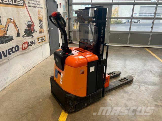 Toyota SPE 125 / nur 378h ! / Batterie 2025 / HH:3.35m 高举式装载机