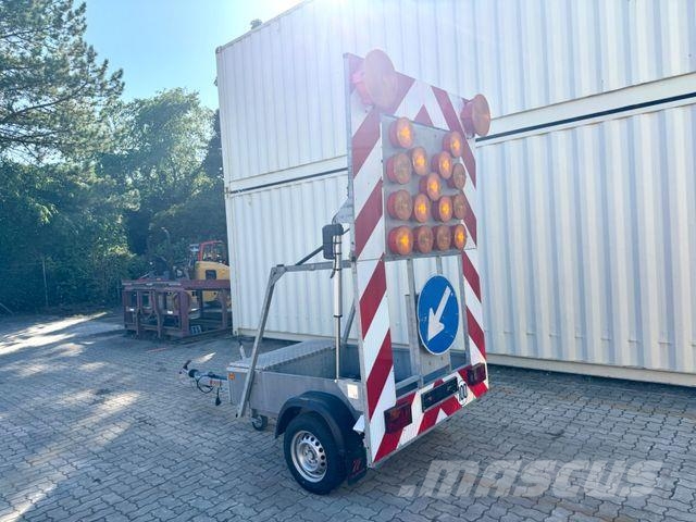Trebbiner Horizont Absperrtafel Overige aanhangers