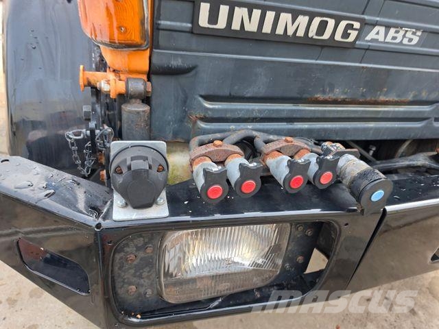 Unimog 2150 U437 Kipper