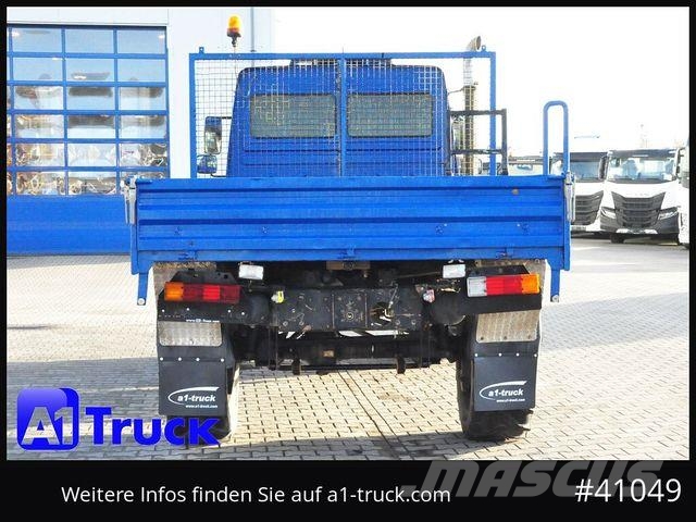 Unimog 437/25 U4000, 4x4, Pritsche, Doka, 6 Sitze Camion con sponde ribaltabili