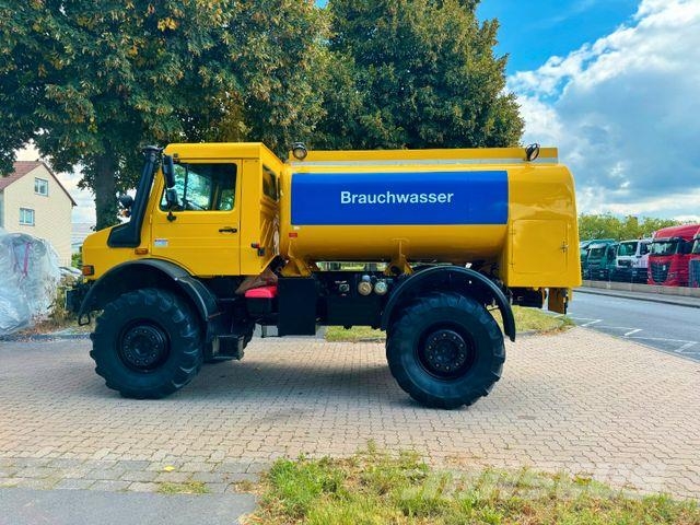 Unimog Modell - U5000 - Tankwagen - 4x4 - 5000 L - 150 Automobilinės cisternos