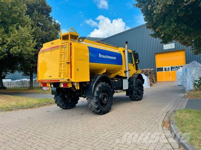 Unimog Modell - U5000 - Tankwagen - 4x4 - 5000 L - 150 Automobilinės cisternos