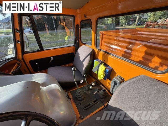 Unimog U 1100 Atlas AK 3006 nur 14.215 km-1. Hand Nosturiautot