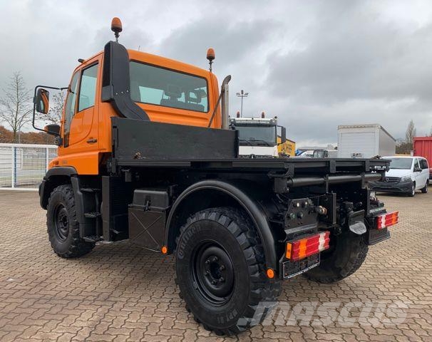 Unimog U 300 Kipper / Kommunal Ausstattung/ Hydraulik Bañeras basculantes usadas