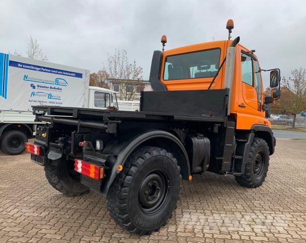 Unimog U 300 Kipper / Kommunal Ausstattung/ Hydraulik Bañeras basculantes usadas