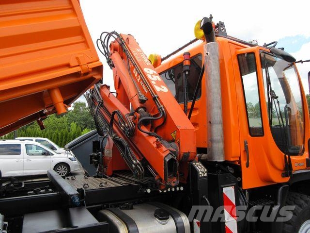 Unimog U 400 three-way tipper / Atlas crane 65.2, air con Bañeras basculantes usadas