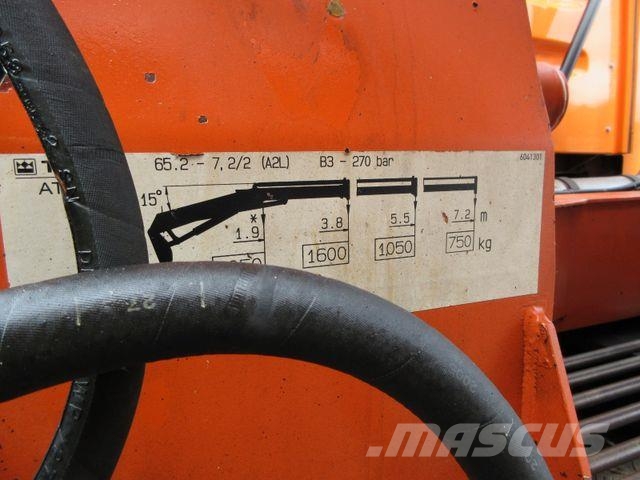Unimog U 400 three-way tipper / Atlas crane 65.2, air con Bañeras basculantes usadas