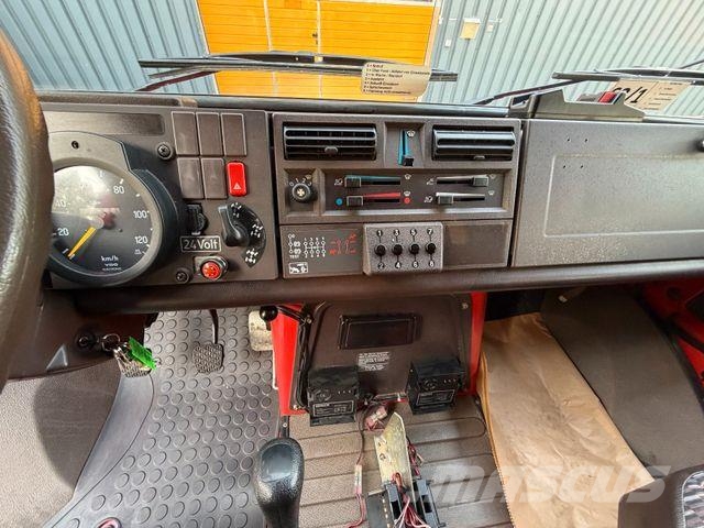 Unimog U1550 - 4x4 - Pritche-Plane - Feuerwehr - 14 TKm Pritsche & Plane