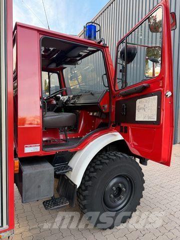 Unimog U1550 - 4x4 - Pritche-Plane - Feuerwehr - 14 TKm Pritsche & Plane
