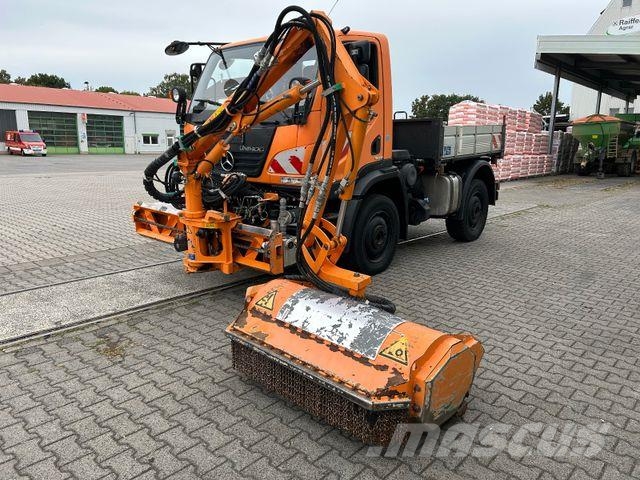 Unimog U20 / 4x4 / Kipper / Mulag Mähgerät Bañeras basculantes usadas