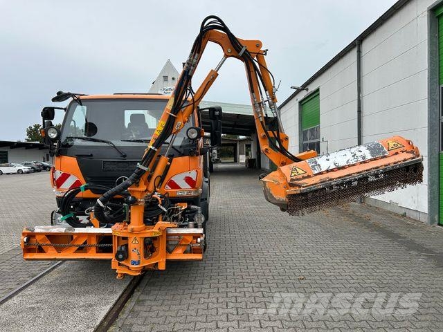Unimog U20 / 4x4 / Kipper / Mulag Mähgerät Bañeras basculantes usadas