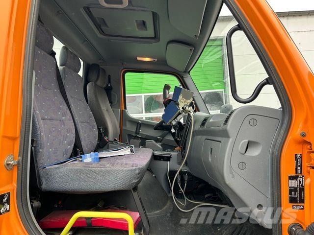 Unimog U20 / 4x4 / Kipper / Mulag Mähgerät Bañeras basculantes usadas