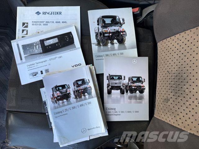 Unimog U400 mit Breining U2000 Bitumenspritze + Besen Egyéb