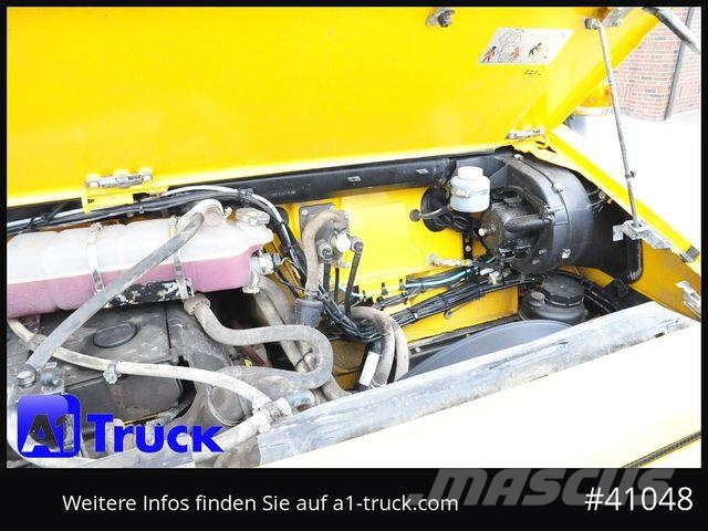 Unimog U4000, 437/25 4x4, Pritsche, Doka, Allrad 6 Sitz Camion con sponde ribaltabili