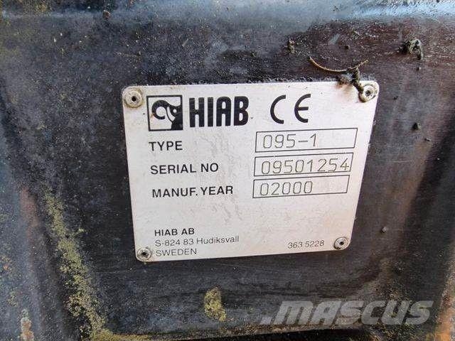 VM Trailers / Tri Axle crane Kran Hiab 095-1 Напівпричепи-платформи/бічне розвантаження