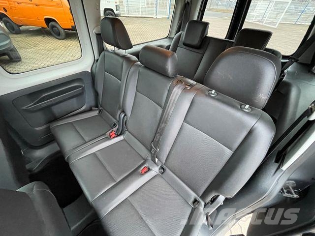 Volkswagen Caddy Maxi Trendline/ 7 Sitze/ AC/ AHK/ Hecktür Carros