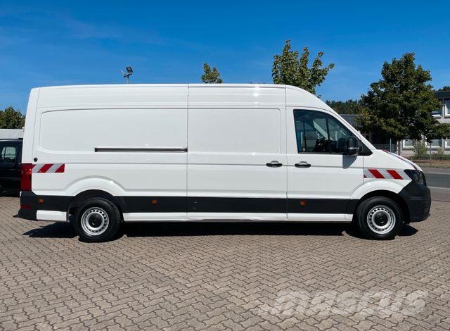 Volkswagen Crafter 35 Maxi KA/ FWD/ AC/ PDC/ Navi/ AHK 3.0t Furgonetas cerradas
