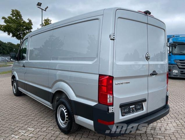 Volkswagen Crafter 35 KA L2H1/ FWD/ AC/ PDC + Cam./ 3 Sitze Furgonetas cerradas