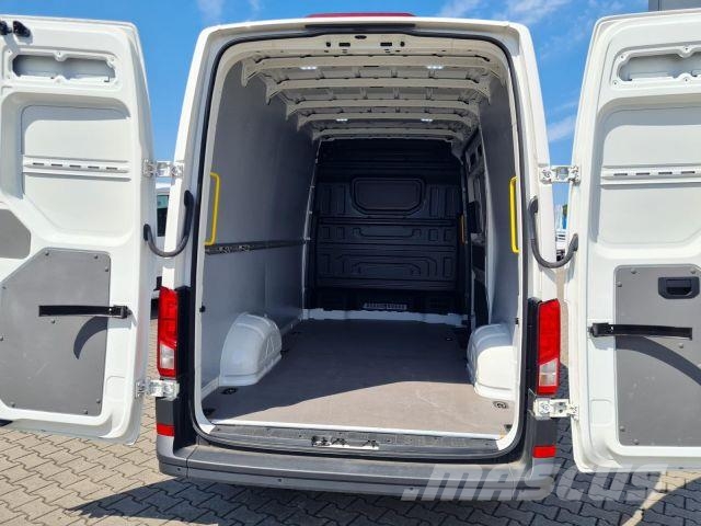 Volkswagen Crafter 35 Kasten TDI L3H3 Verkleidg. Allwetter Panel vans