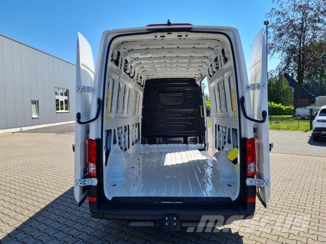 Volkswagen Crafter 35 Kasten L4H3 AG LED KAMERA AHK TEMPOMA Furgone chiuso