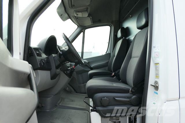 Volkswagen Crafter 4x2, Werkstatt, Regale, AHK 3.5to.,Klima Gesloten bedrijfswagens