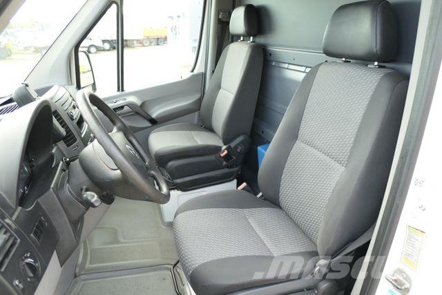 Volkswagen Crafter 4x2, Werkstatt, Regale, AHK 3.5to.,Klima Gesloten bedrijfswagens