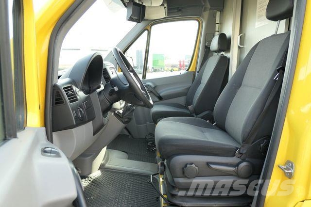 Volkswagen Crafter 4x2, Isoliert, Regale, Trennwand, Tür Gesloten opbouw