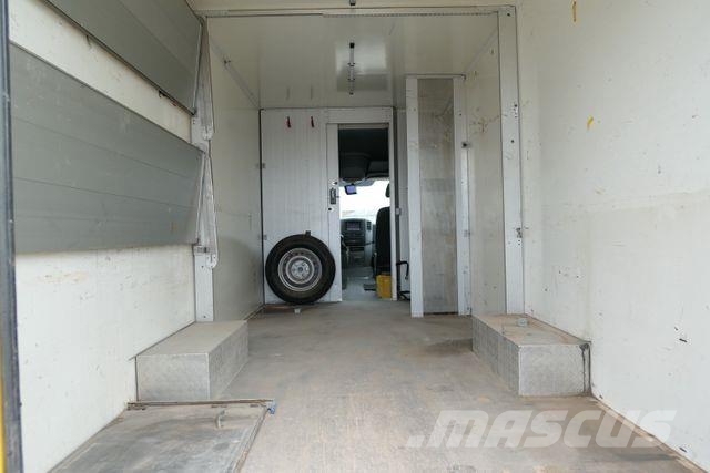 Volkswagen Crafter 4x2, Isoliert, 76tkm, Trennwand, TOP Gesloten opbouw